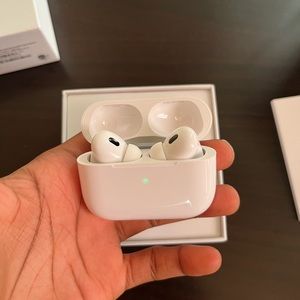 *BEST OFFER*Airpod pro (2nd Generation)
